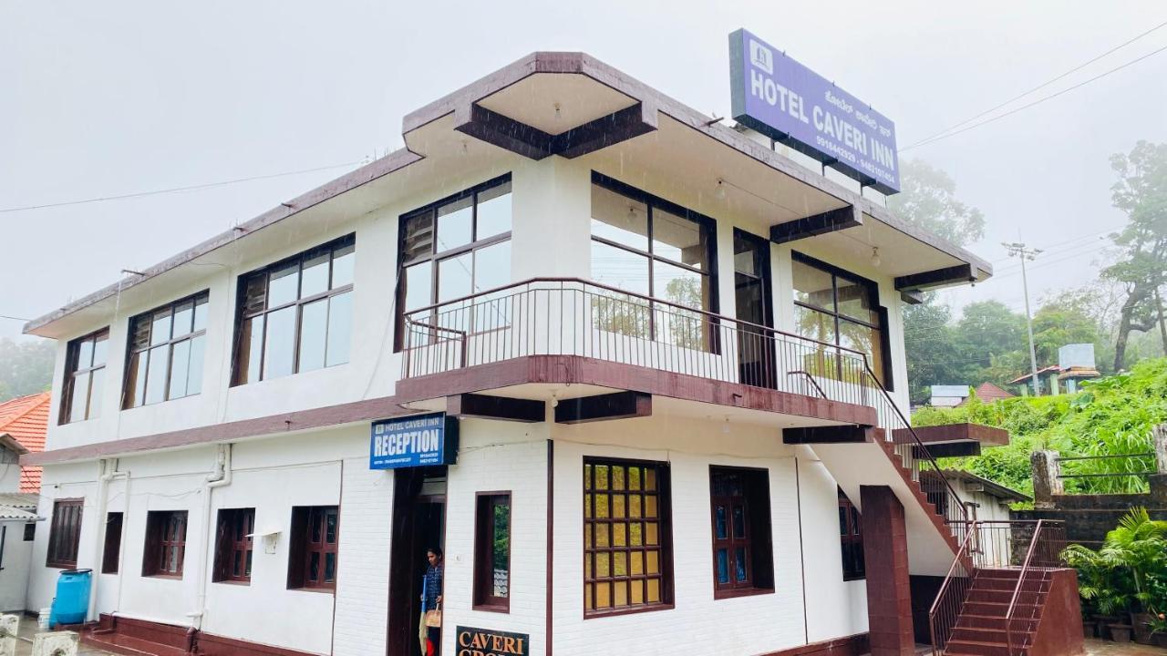Hotel Caveri Inn Madikeri Kültér fotó
